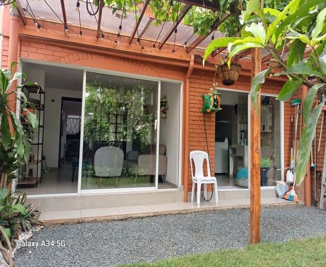 Casa en venta Valle Del Cauca Cali Belén 222 m2 Habitaciones 3 Baños 4 Garajes 1 Precio $750000000