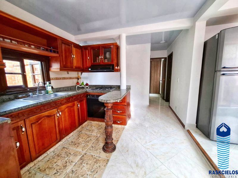 Apartamento en venta Antioquia Medellín Los Alpes 120 m2 Habitaciones 3 Baños 2 Garajes 0 Precio $320000000