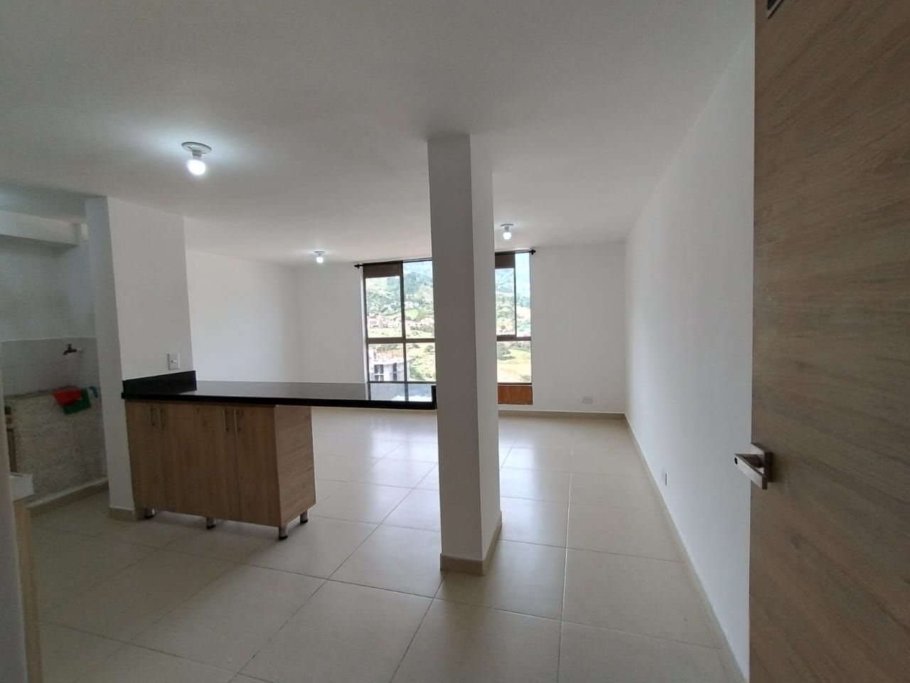Apartamento en arriendo Antioquia Bello El Trapiche 61 m2 Habitaciones 3 Baños 2 Garajes 1 Precio $1550000