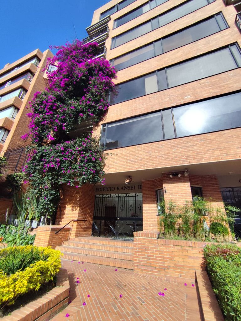 Apartamento en venta Cundinamarca Bogotá Chico Norte Et Iii 140 m2 Habitaciones 3 Baños 3 Garajes 3 Precio $1100000000