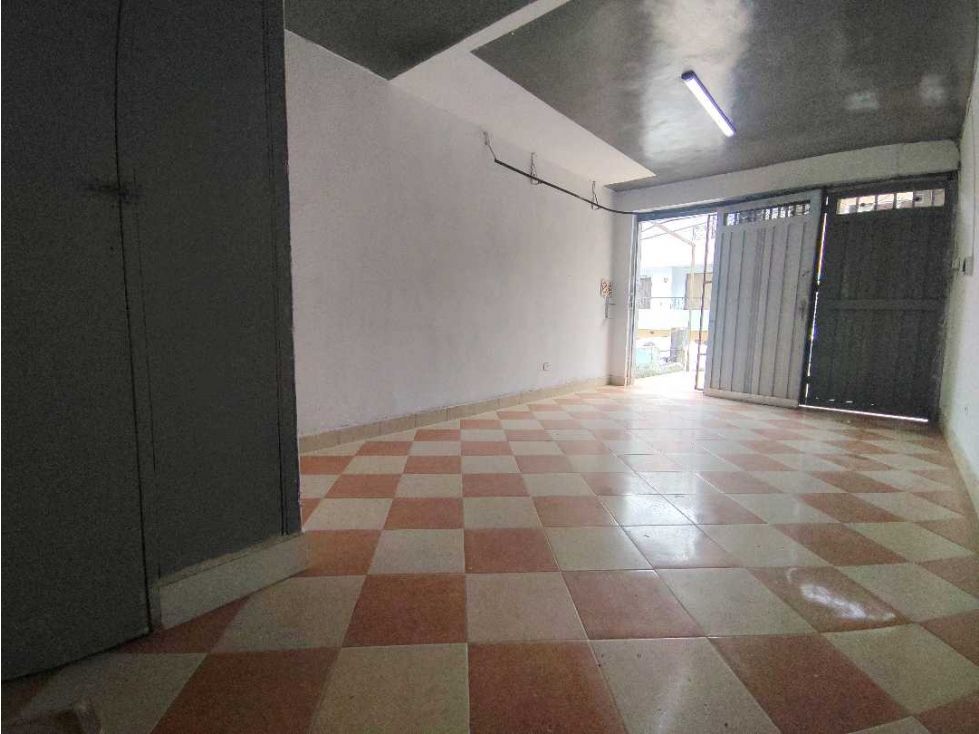Local en arriendo Antioquia Medellín Pedregal 20 m2 Habitaciones 0 Baños 1 Garajes 0 Precio $1150000