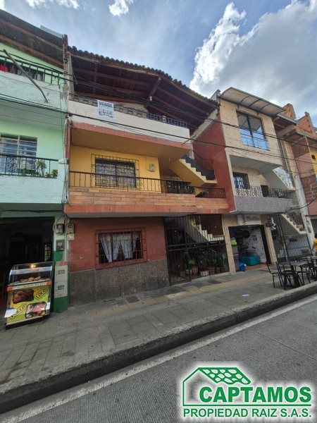 Casa en venta Antioquia Medellín La Salle 92 m2 Habitaciones 3 Baños 1 Garajes 0 Precio $280000000