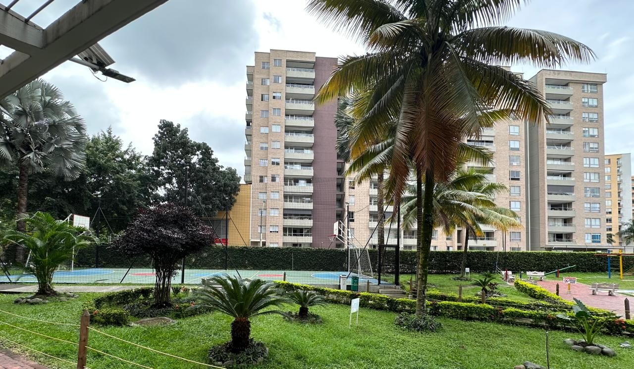 Apartamento en venta Valle Del Cauca Cali Conjunto Residencial Patios De La Flora 124 m2 Habitaciones 3 Baños 2 Garajes 1 Precio $580000000