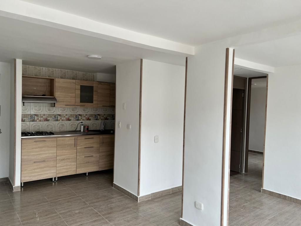 Inmuebles en Remate Apartamento en venta Cundinamarca Bogotá Cjr Roma Reservado Ii 45 m2 Habitaciones 2 Baños 1 Garajes 0 Precio $155000000