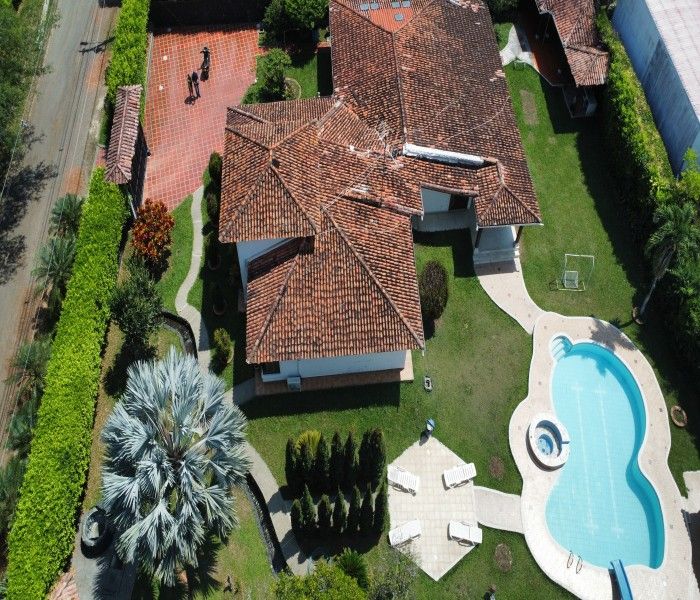 Casa en venta Valle Del Cauca Cali Parcelaciones Pance 650 m2 Habitaciones 6 Baños 6 Garajes 6 Precio $2500000000