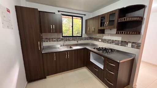 Casa en arriendo Tolima Prado Prado 90 m2 Habitaciones 4 Baños 2 Garajes 0 Precio $2100000