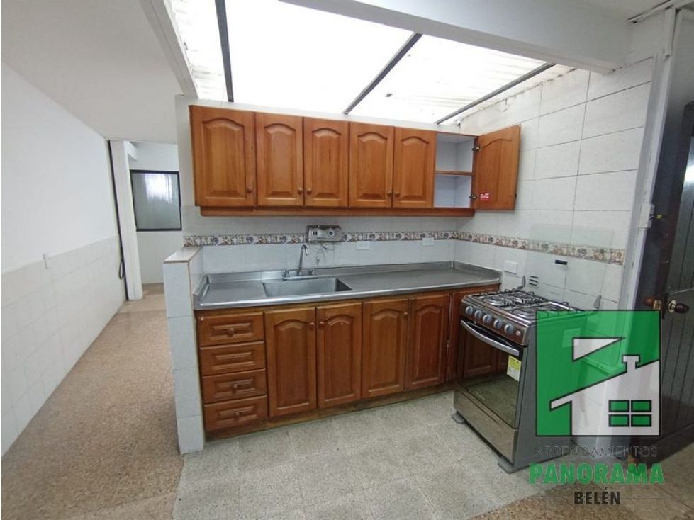 Casa en arriendo Antioquia Medellín Rosales 135 m2 Habitaciones 6 Baños 7 Garajes 1 Precio $9000000