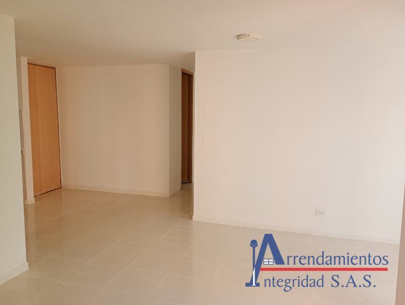 Apartamento en arriendo Antioquia Itagüí Ditaires 58 m2 Habitaciones 3 Baños 2 Garajes 1 Precio $2500000