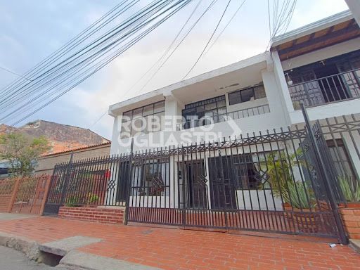 Apartamento en venta Santander Bucaramanga La Victoria 158 m2 Habitaciones 4 Baños 2 Garajes 0 Precio $480000000