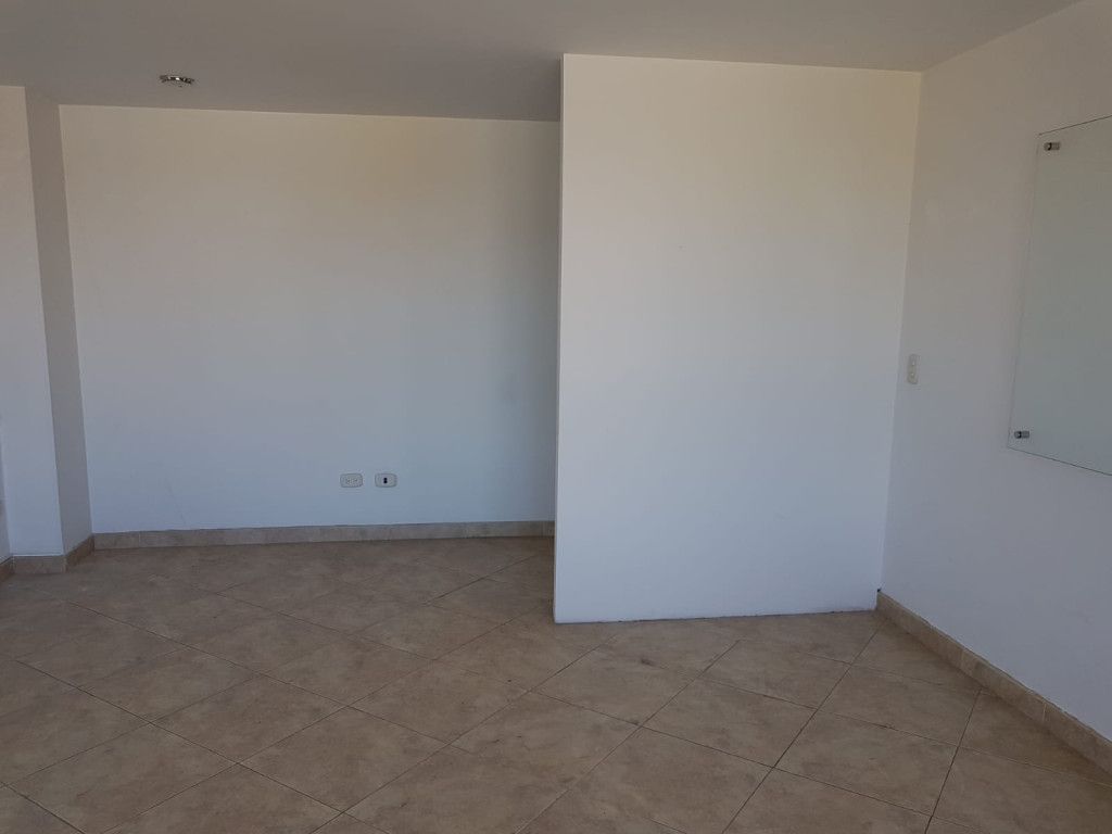 Oficina en venta Cundinamarca Bogotá Las Nieves 25 m2 Habitaciones 0 Baños 0 Garajes 0 Precio $220000000