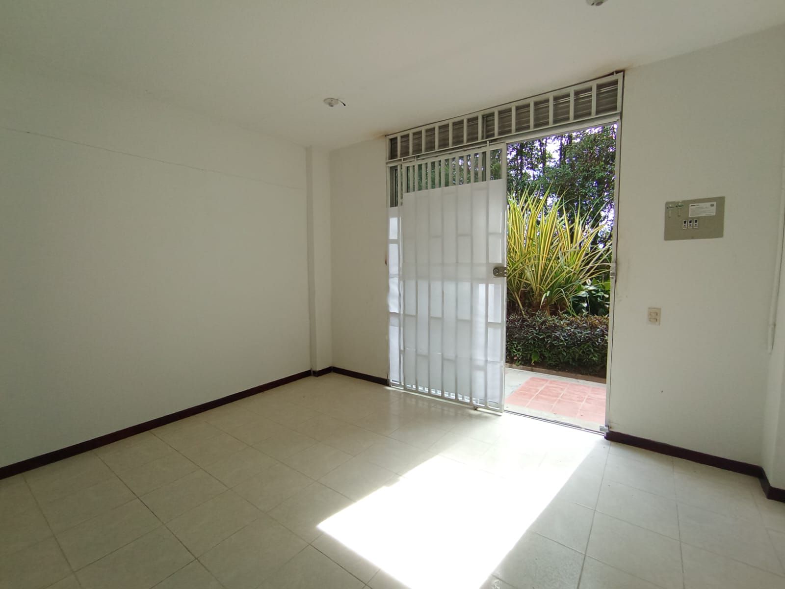 Local en venta Antioquia Medellín Panorama 30 m2 Habitaciones 0 Baños 1 Garajes 0 Precio $365000000