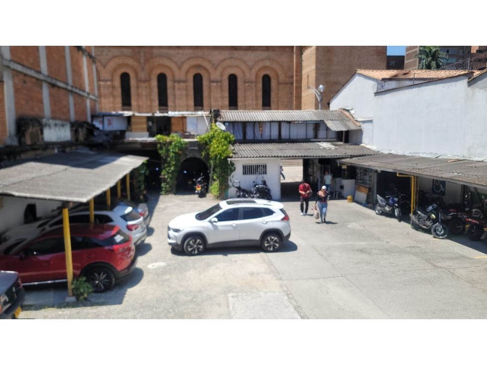 Lote en venta Antioquia Medellín El Rincon 631 m2 Habitaciones 0 Baños 1 Garajes 29 Precio $3700000000