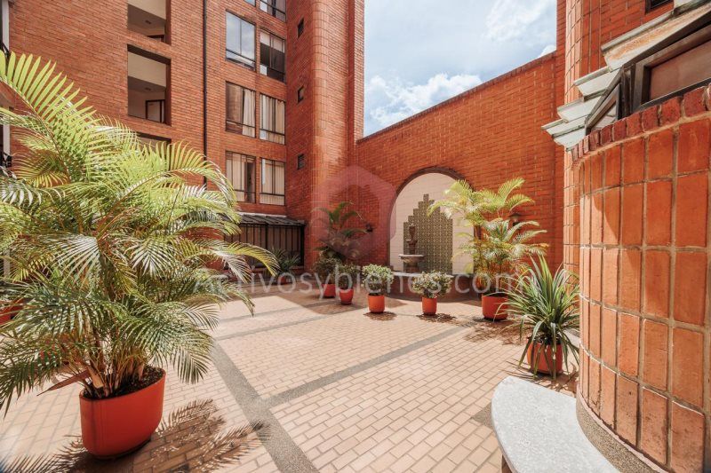 Apartamento en arriendo Antioquia Medellín La Linde 50 m2 Habitaciones 2 Baños 2 Garajes 1 Precio $6500000