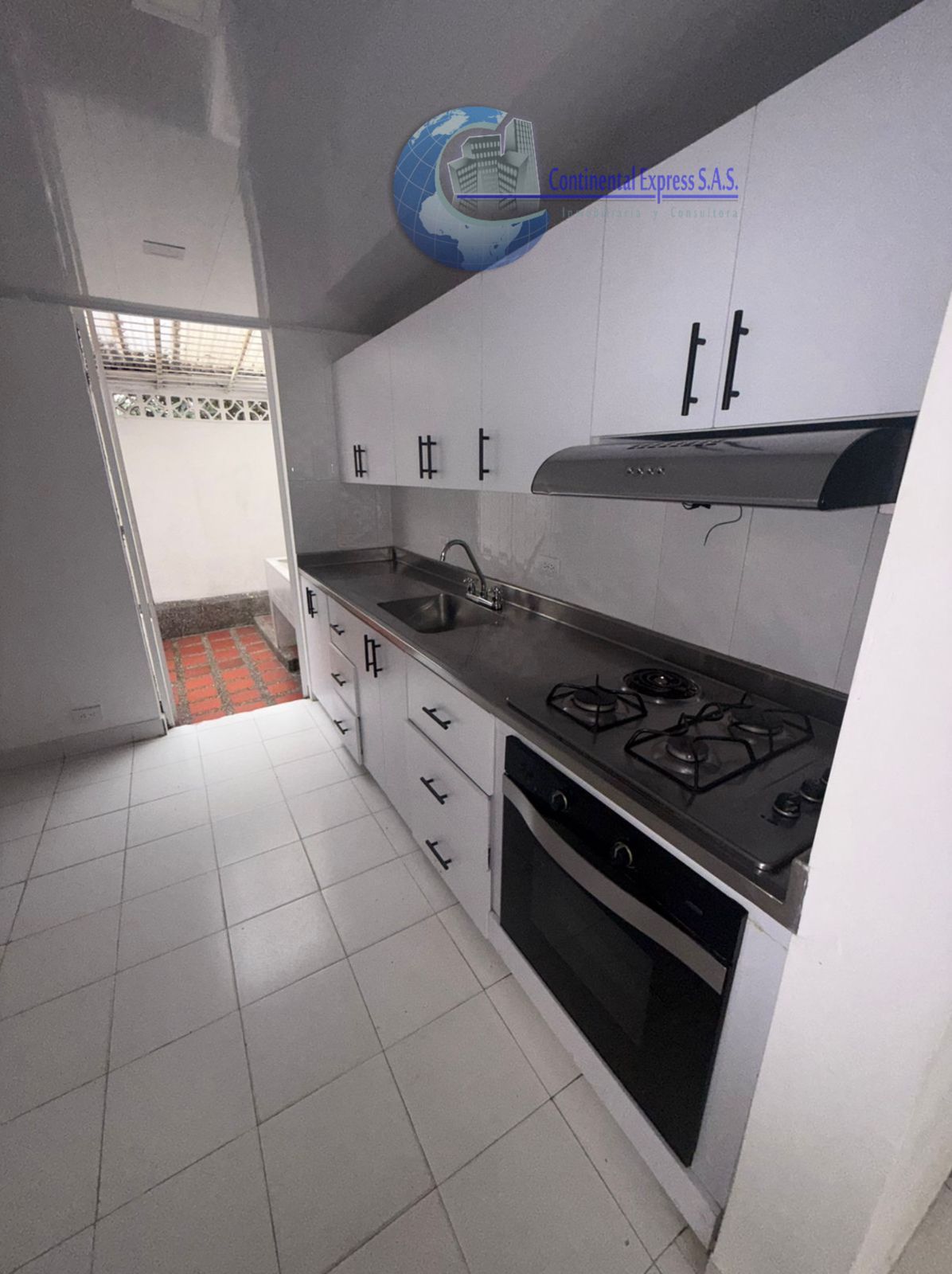 Casa en arriendo Antioquia Sabaneta Villas Del Carmen 90 m2 Habitaciones 2 Baños 3 Garajes 1 Precio $2300000