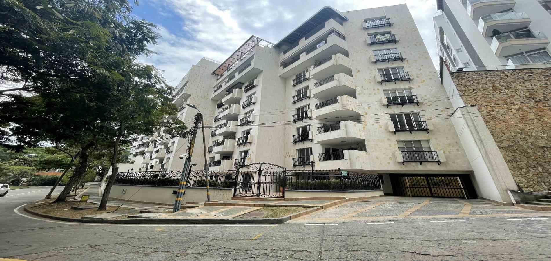 Apartamento en venta Valle Del Cauca Cali Bellavista 165 m2 Habitaciones 3 Baños 2 Garajes 2 Precio $815000000