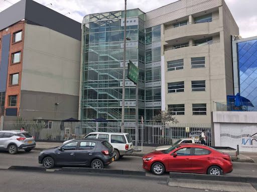 Edificio en venta Cundinamarca Bogotá San Felipe 1850 m2 Habitaciones 6 Baños 11 Garajes 2 Precio $11000000000