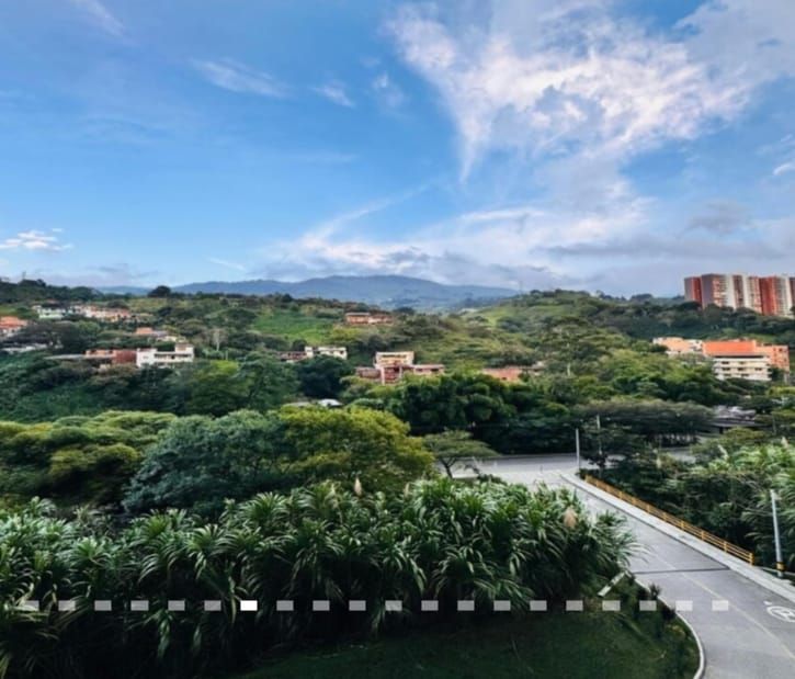 Apartamento en venta Antioquia Envigado El Chinguí 84 m2 Habitaciones 3 Baños 2 Garajes 1 Precio $650000000