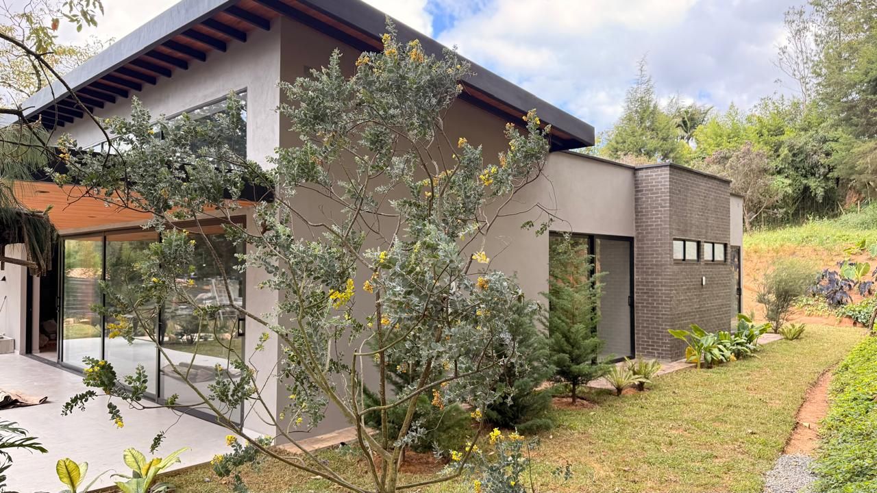 Finca en venta Antioquia Guarne Punto Mayor 200 m2 Habitaciones 3 Baños 0 Garajes 5 Precio $1300000000