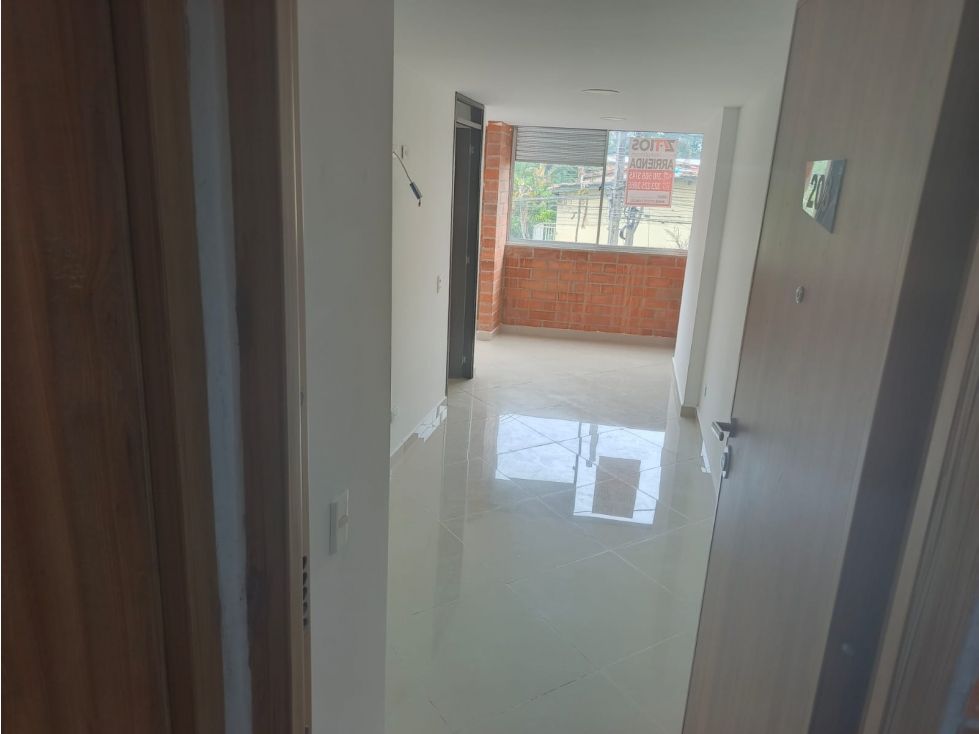 Apartaestudio en arriendo Antioquia Medellín Calasanz 30 m2 Habitaciones 1 Baños 1 Garajes 0 Precio $1600000