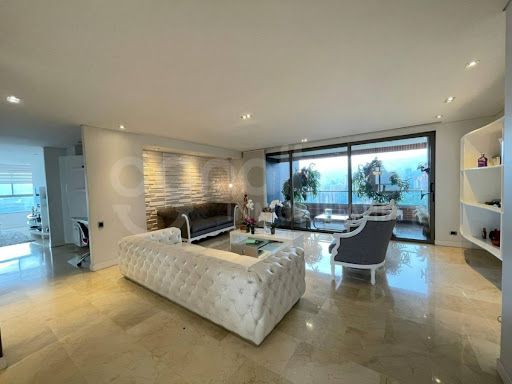 Apartamento en arriendo Antioquia Medellín Los Balsos No1 230 m2 Habitaciones 3 Baños 4 Garajes 2 Precio $14000000