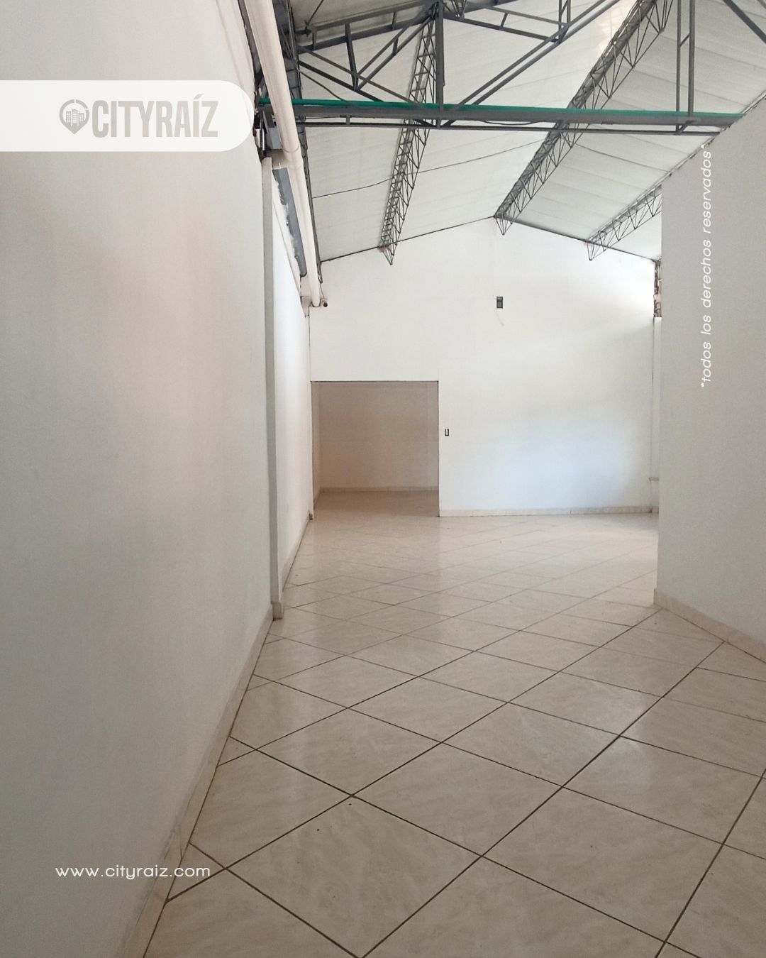 Bodega en arriendo Antioquia Itagüí Zona Rural 320 m2 Habitaciones 0 Baños 2 Garajes 0 Precio $10000000