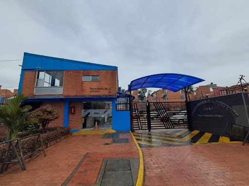 Casa en venta Cundinamarca Bogotá Los Pantanos 43 m2 Habitaciones 3 Baños 2 Garajes 0 Precio $140000000