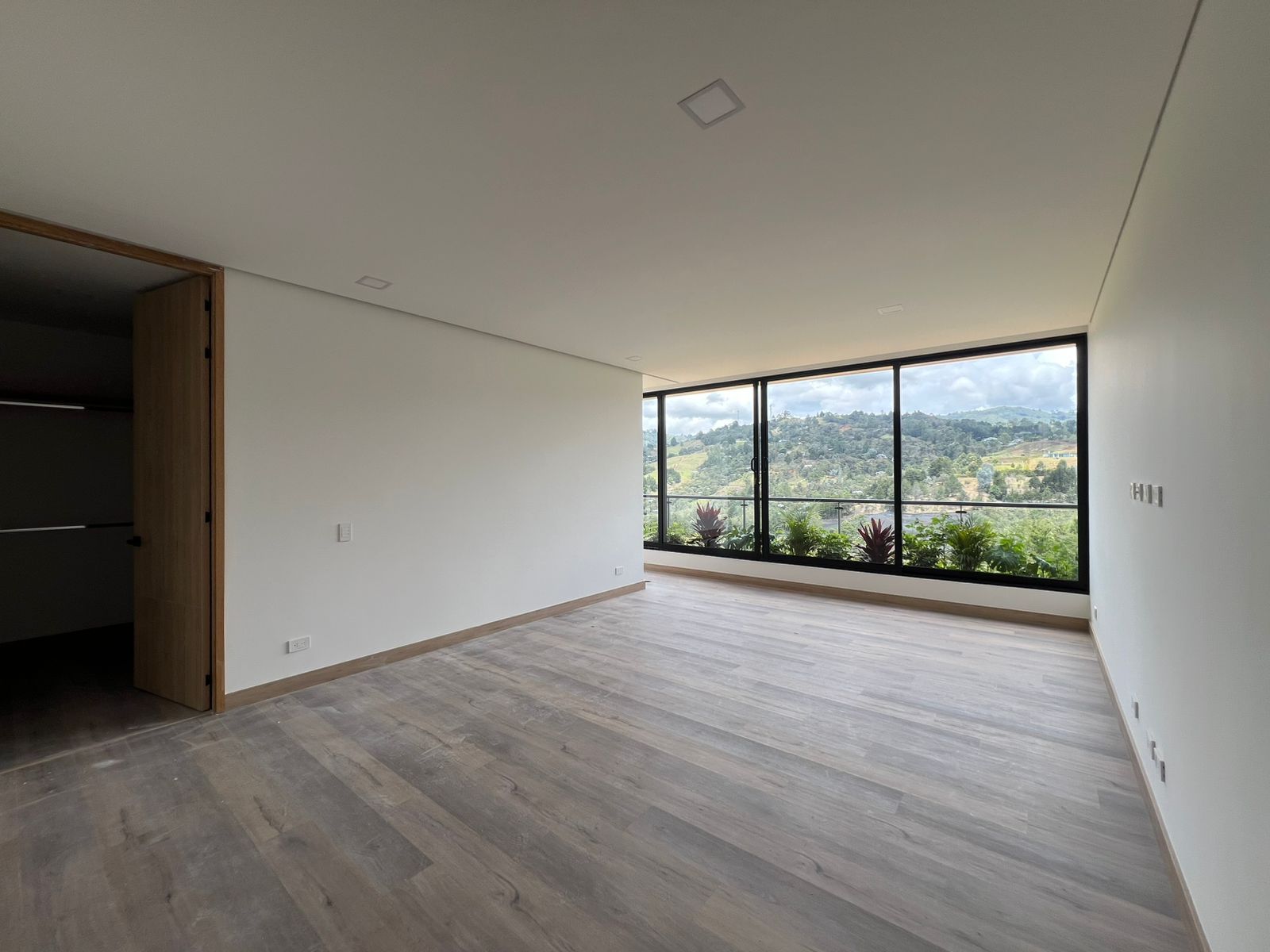 Casa en arriendo Antioquia Rionegro Ub Pietra Santa Et Iv 328 m2 Habitaciones 3 Baños 4 Garajes 2 Precio $14600000