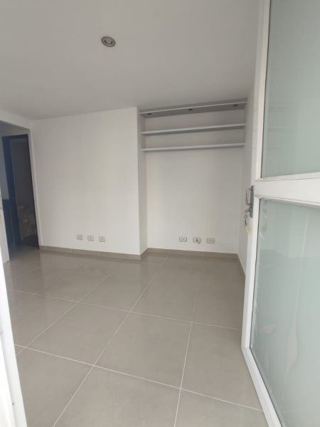 Apartaestudio en arriendo Antioquia Envigado El Portal 17 m2 Habitaciones 1 Baños 1 Garajes 0 Precio $1350000