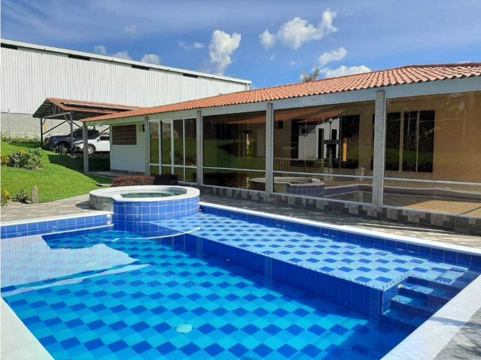 Casa Campestre en venta Quindío Armenia Armenia 380 m2 Habitaciones 4 Baños 4 Garajes 4 Precio $1650000000