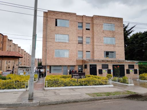 Apartamento en venta Cundinamarca Bogotá San Antonio Nor - Occidental 52 m2 Habitaciones 3 Baños 2 Garajes 1 Precio $270000000