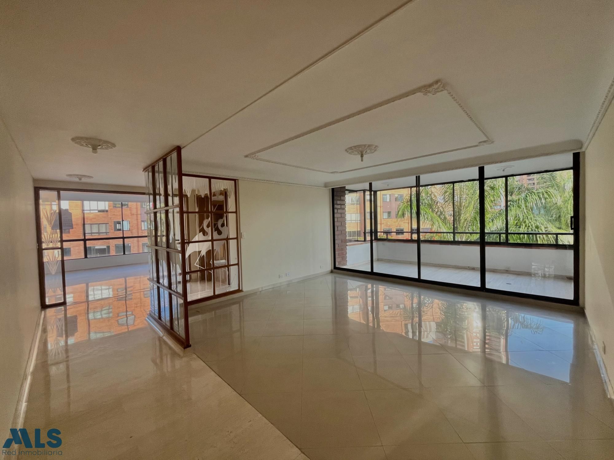 Apartamento en venta Antioquia Medellín Astorga 260 m2 Habitaciones 4 Baños 4 Garajes 3 Precio $1700000000