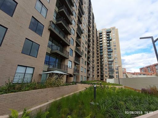 Apartamento en arriendo Cundinamarca Bogotá Casa Blanca 65 m2 Habitaciones 2 Baños 2 Garajes 1 Precio $2500000