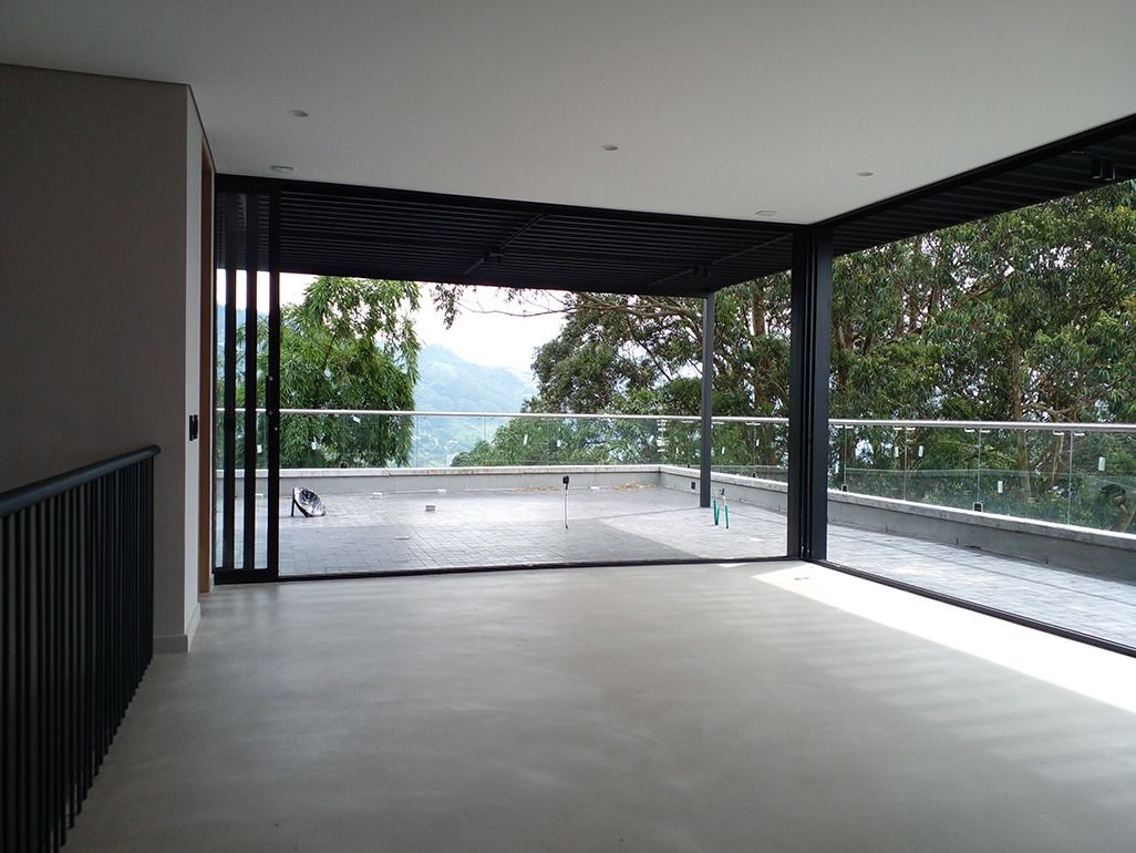 Apartamento en venta Antioquia Envigado La Mesa 295 m2 Habitaciones 4 Baños 5 Garajes 2 Precio $2420000000