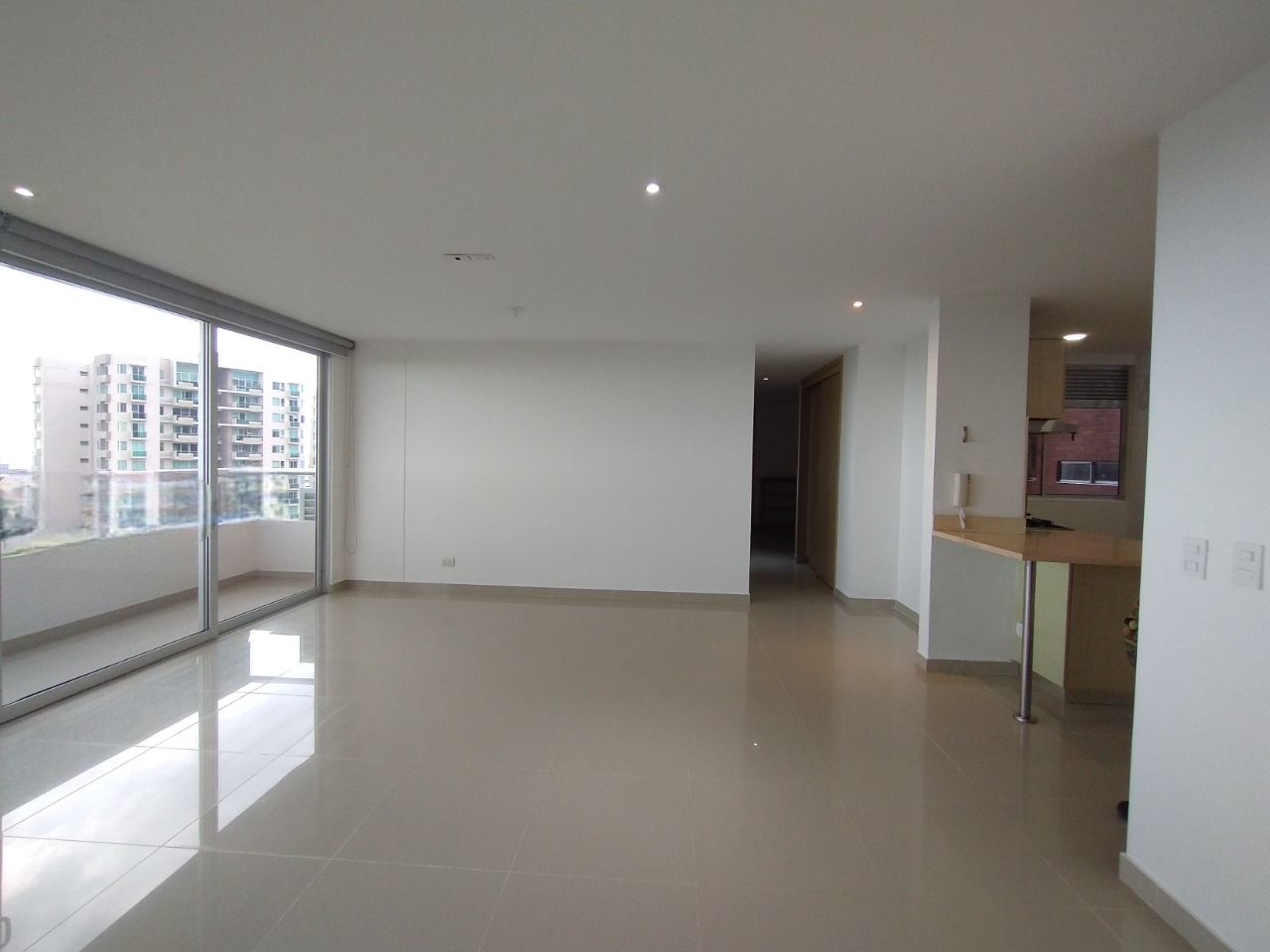 Apartamento en arriendo Atlántico Barranquilla Romance 142 m2 Habitaciones 3 Baños 4 Garajes 2 Precio $6650000