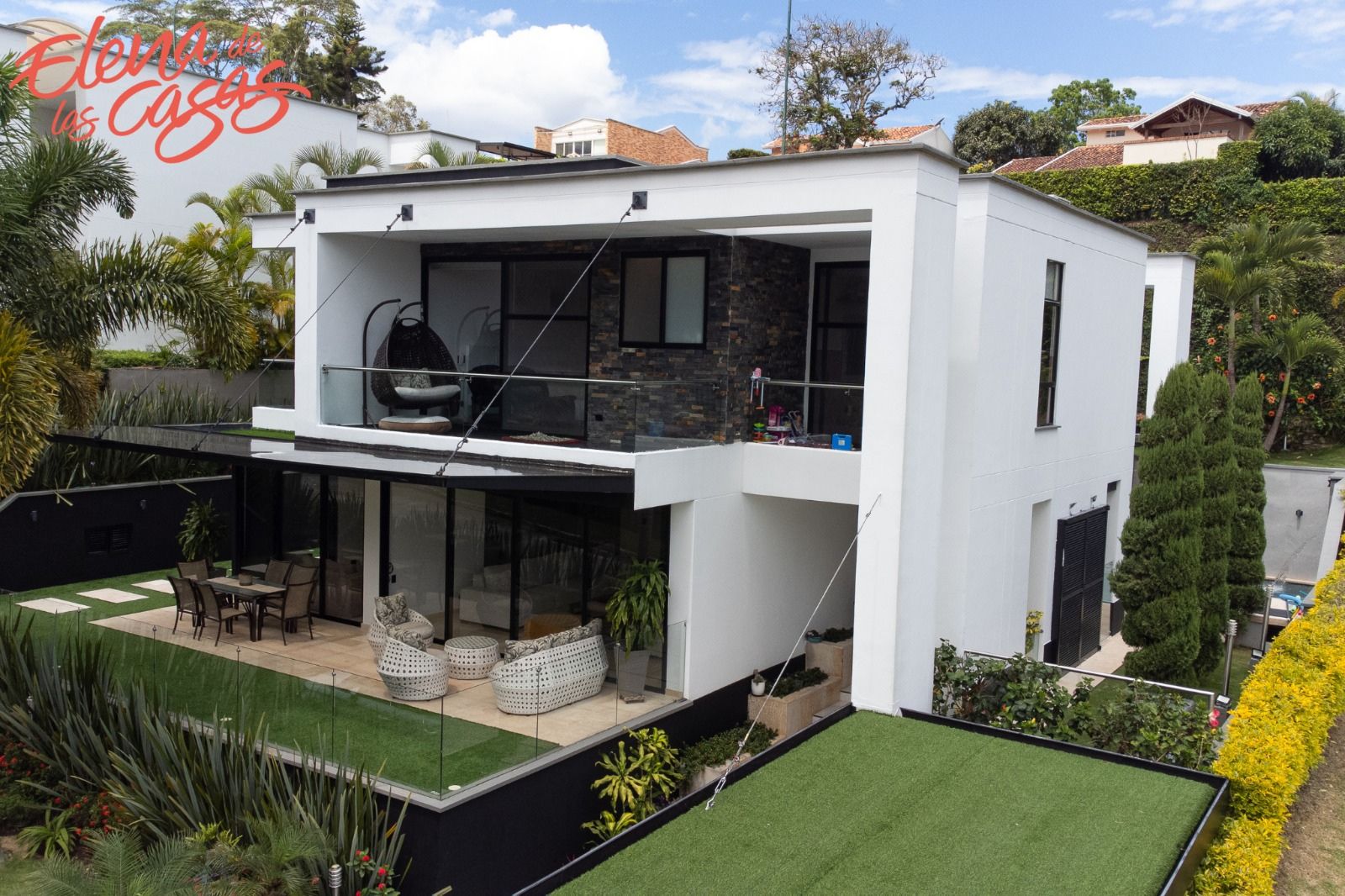 Casa en venta Santander Piedecuesta Ub Bellavista 550 m2 Habitaciones 4 Baños 5 Garajes 1 Precio $3200000000