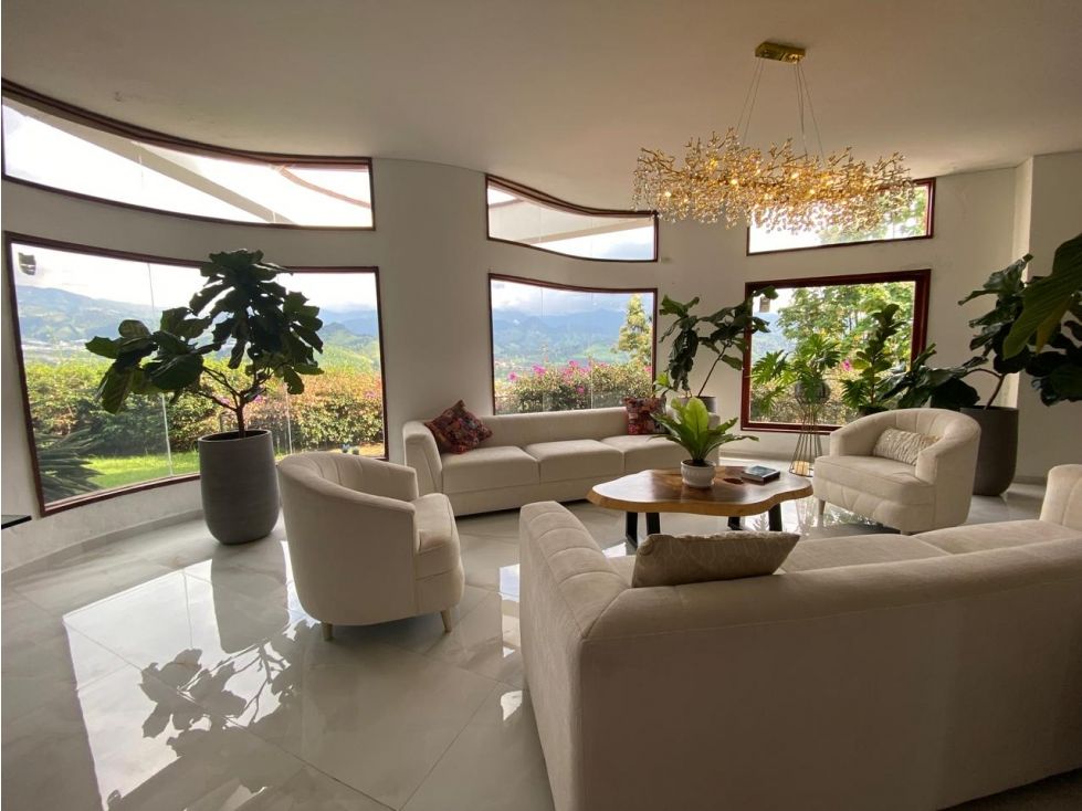 Casa en venta Caldas Manizales Br Cerros De La Alhambra 454 m2 Habitaciones 5 Baños 5 Garajes 5 Precio $3900000000