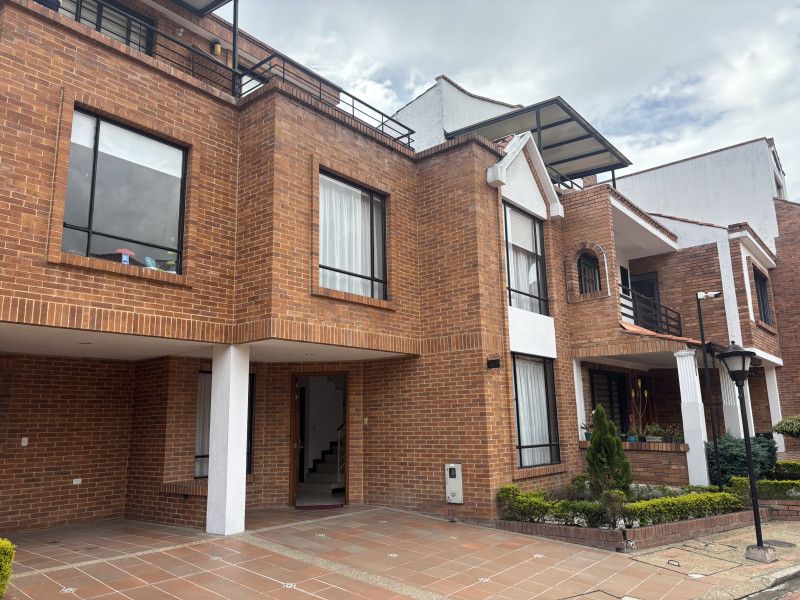 Apartamento en venta Cundinamarca Fusagasugá Sector Manila 99 m2 Habitaciones 3 Baños 3 Garajes 1 Precio $380000000