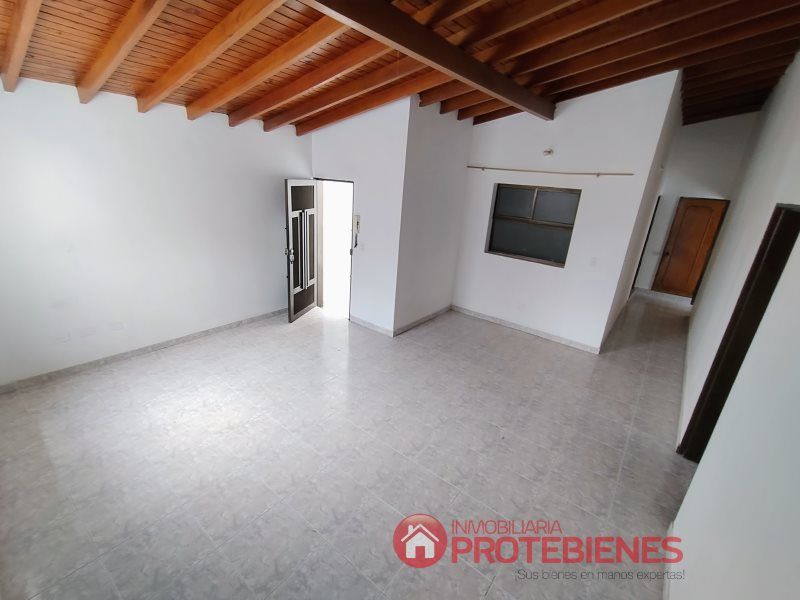 Casa en arriendo Antioquia Medellín Santa Fe 120 m2 Habitaciones 6 Baños 2 Garajes 0 Precio $2200000