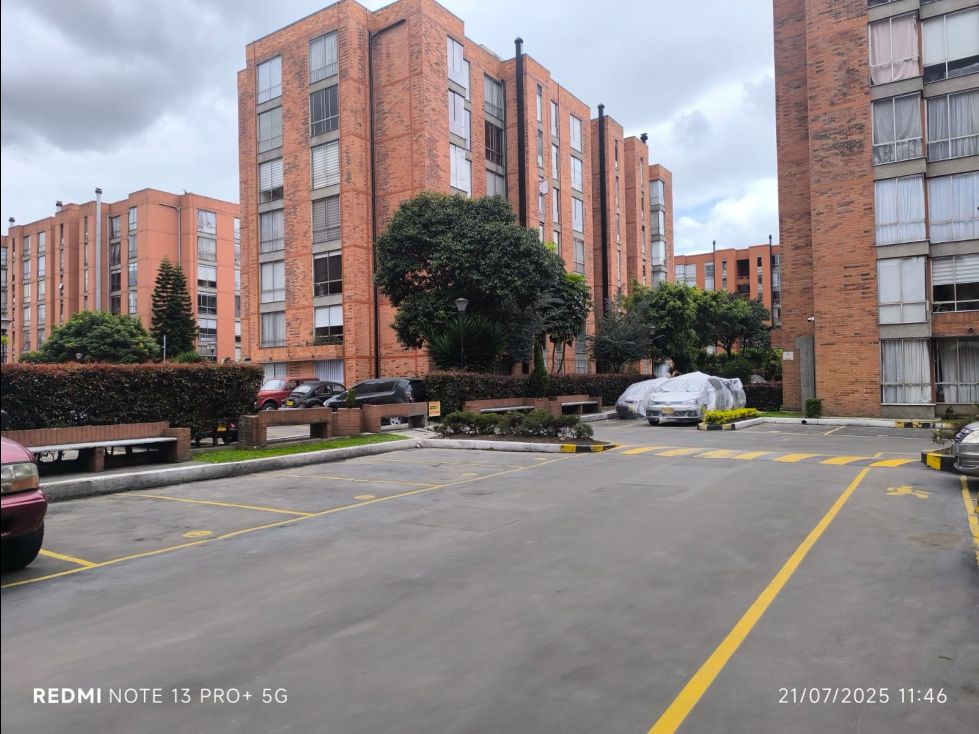 Apartamento en venta Cundinamarca Bogotá Centro Fontibon 60 m2 Habitaciones 3 Baños 2 Garajes 1 Precio $383000000