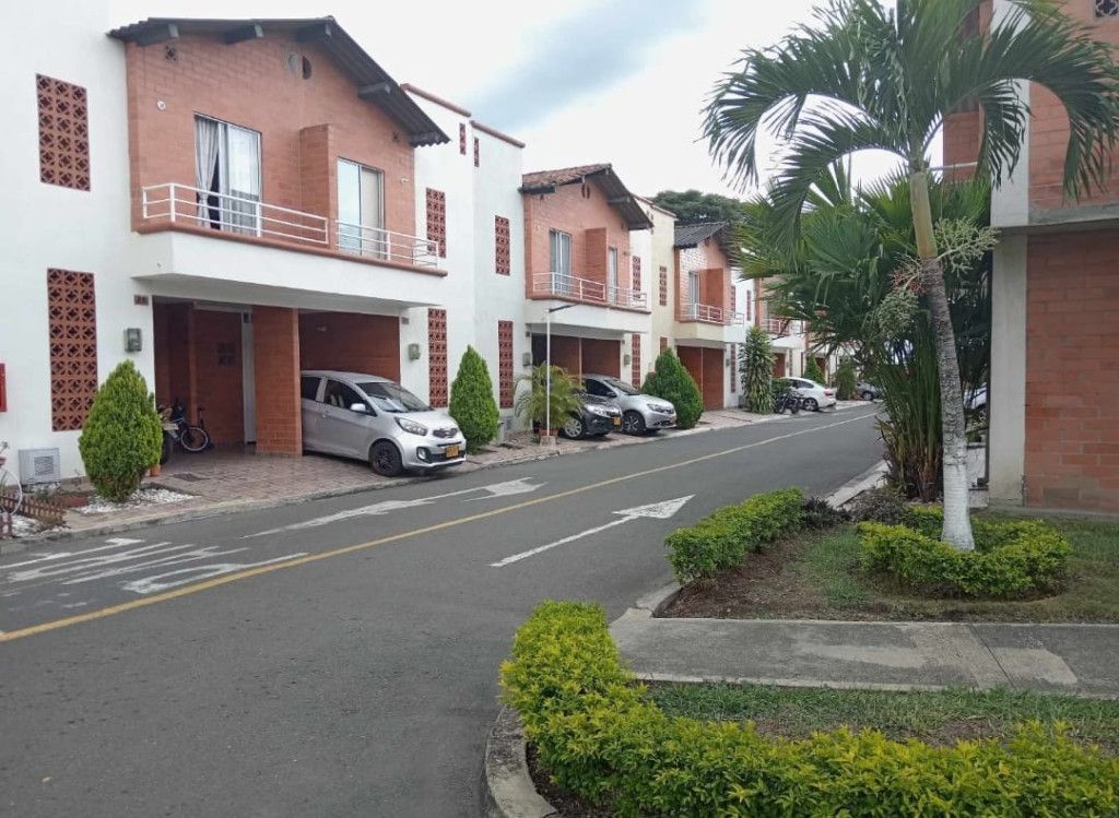 Casa en venta Valle Del Cauca Palmira Asd 120 m2 Habitaciones 3 Baños 2 Garajes 1 Precio $330000000