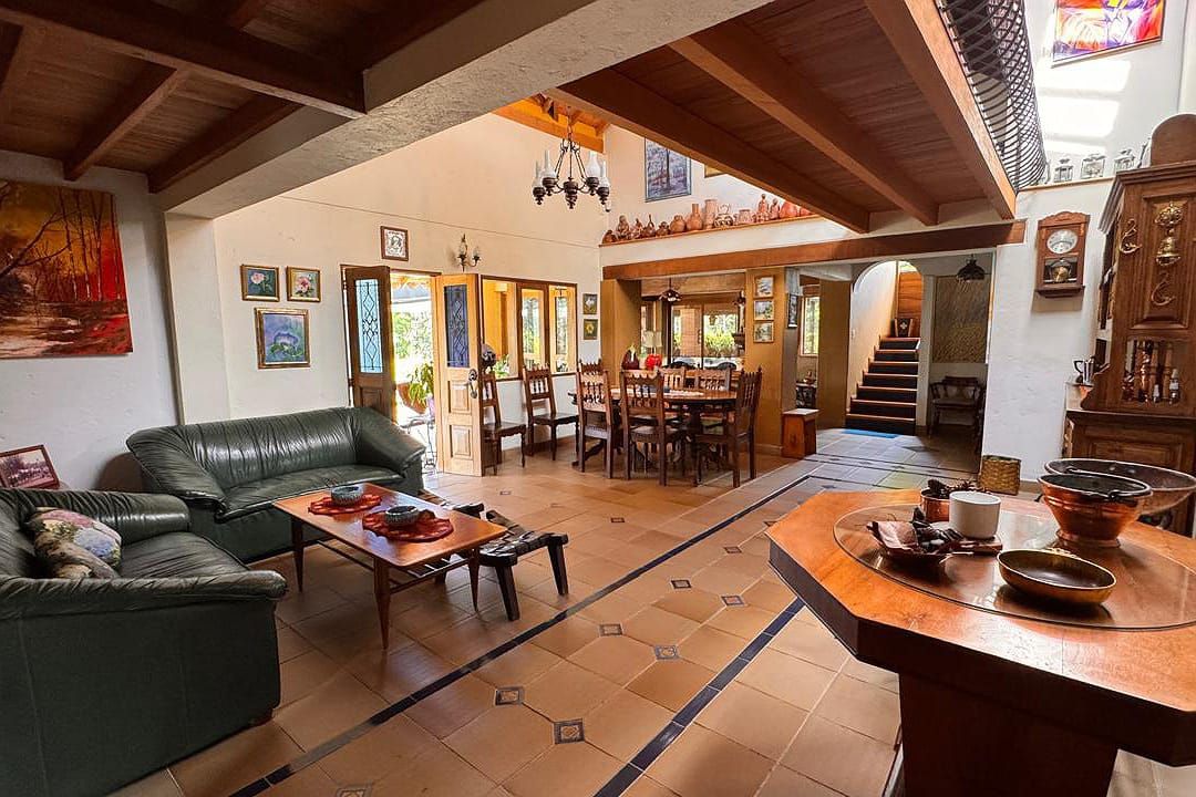 Casa en arriendo Antioquia El Retiro Cn El Campo 625 m2 Habitaciones 6 Baños 6 Garajes 6 Precio $15800000