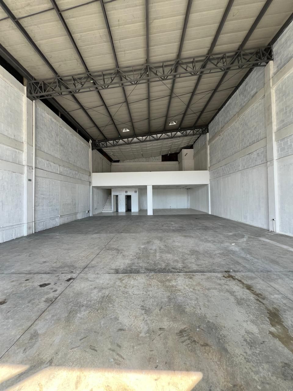 Bodega en arriendo Risaralda Pereira Belmonte A 369 m2 Habitaciones 0 Baños 2 Garajes 3 Precio $9500000