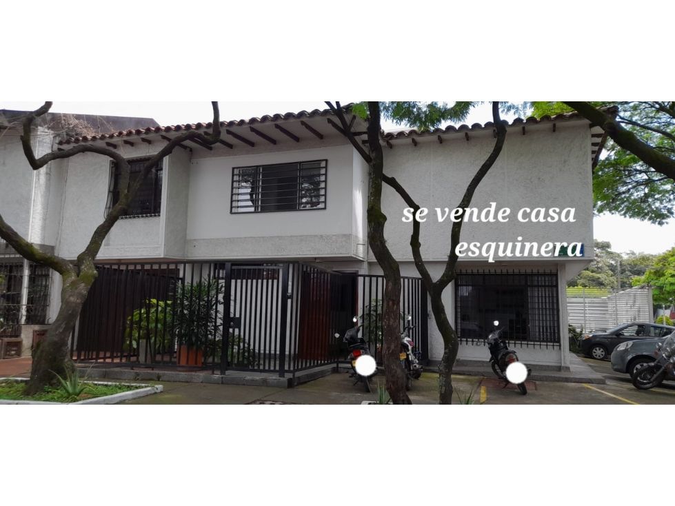 Casa en venta Valle Del Cauca Cali Prados Del Norte 450 m2 Habitaciones 10 Baños 4 Garajes 1 Precio $570000000