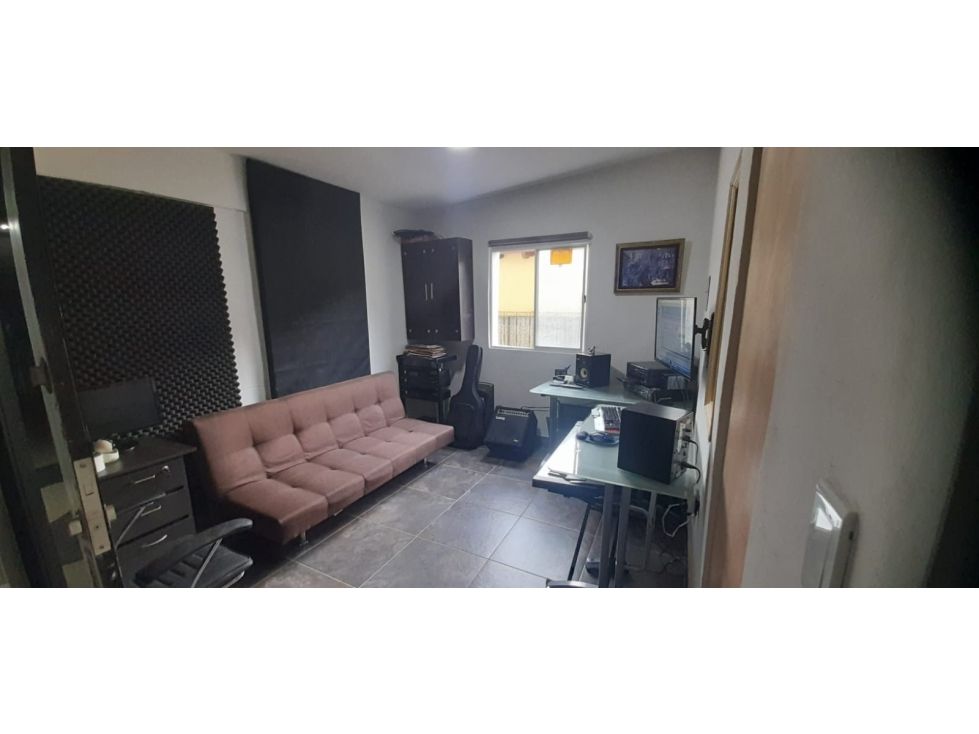 Oficina en venta Valle Del Cauca Cali Versalles 22 m2 Habitaciones 0 Baños 2 Garajes 0 Precio $90000000