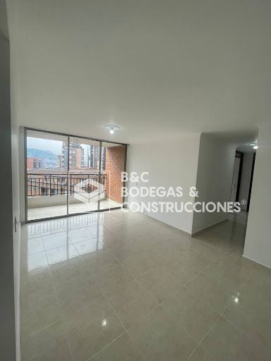 Apartamento en arriendo Antioquia Envigado Villa Grande 98 m2 Habitaciones 3 Baños 2 Garajes 1 Precio $4000000