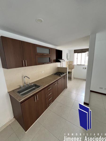 Apartamento en arriendo Antioquia Medellín Blanquizal 76 m2 Habitaciones 3 Baños 2 Garajes 0 Precio $2750000