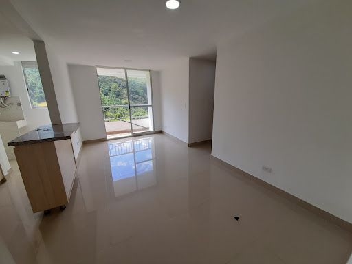 Apartamento en venta Antioquia Sabaneta Sabaneta 52 m2 Habitaciones 3 Baños 2 Garajes 1 Precio $320000000