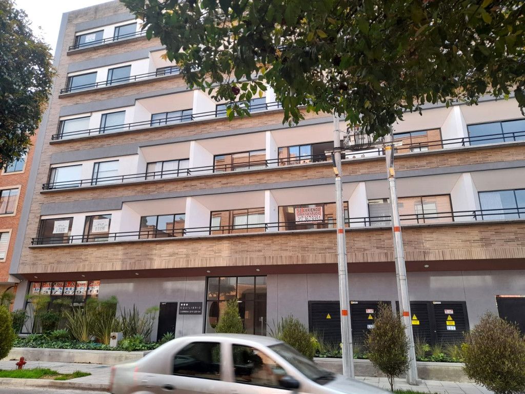 Apartaestudio en arriendo Cundinamarca Bogotá Santa Barbara Occidental 57 m2 Habitaciones 1 Baños 2 Garajes 1 Precio $4687910