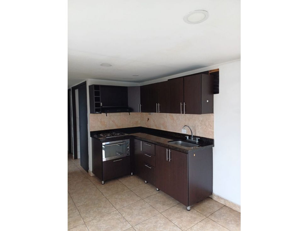 Apartamento en venta Antioquia Itagüí Comuna 2 60 m2 Habitaciones 3 Baños 2 Garajes 1 Precio $380000000