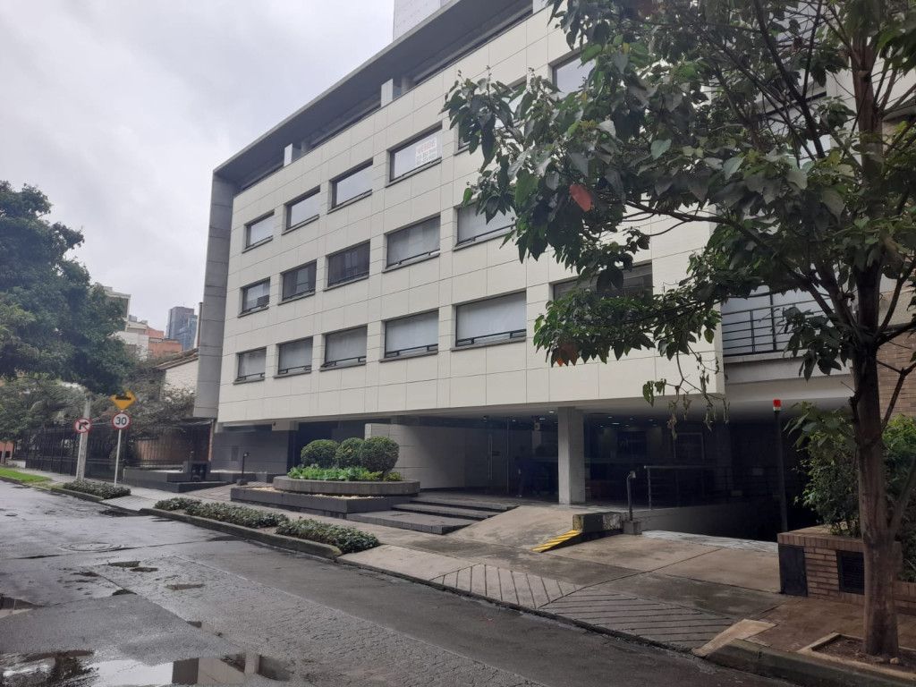 Apartaestudio en arriendo Cundinamarca Bogotá Molinos Norte 55 m2 Habitaciones 1 Baños 1 Garajes 1 Precio $2900000